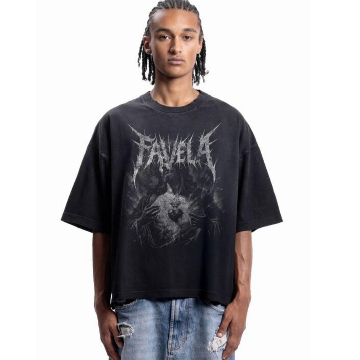 Sacred Heart Metal Font Street - đánh giá và giá Streetwear Brand Heart