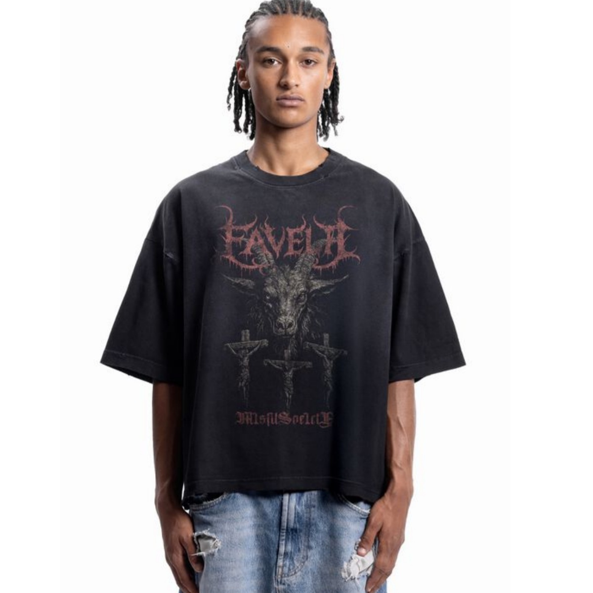 Sacred Heart Metal Font Street - đánh giá và giá Streetwear Brand Heart