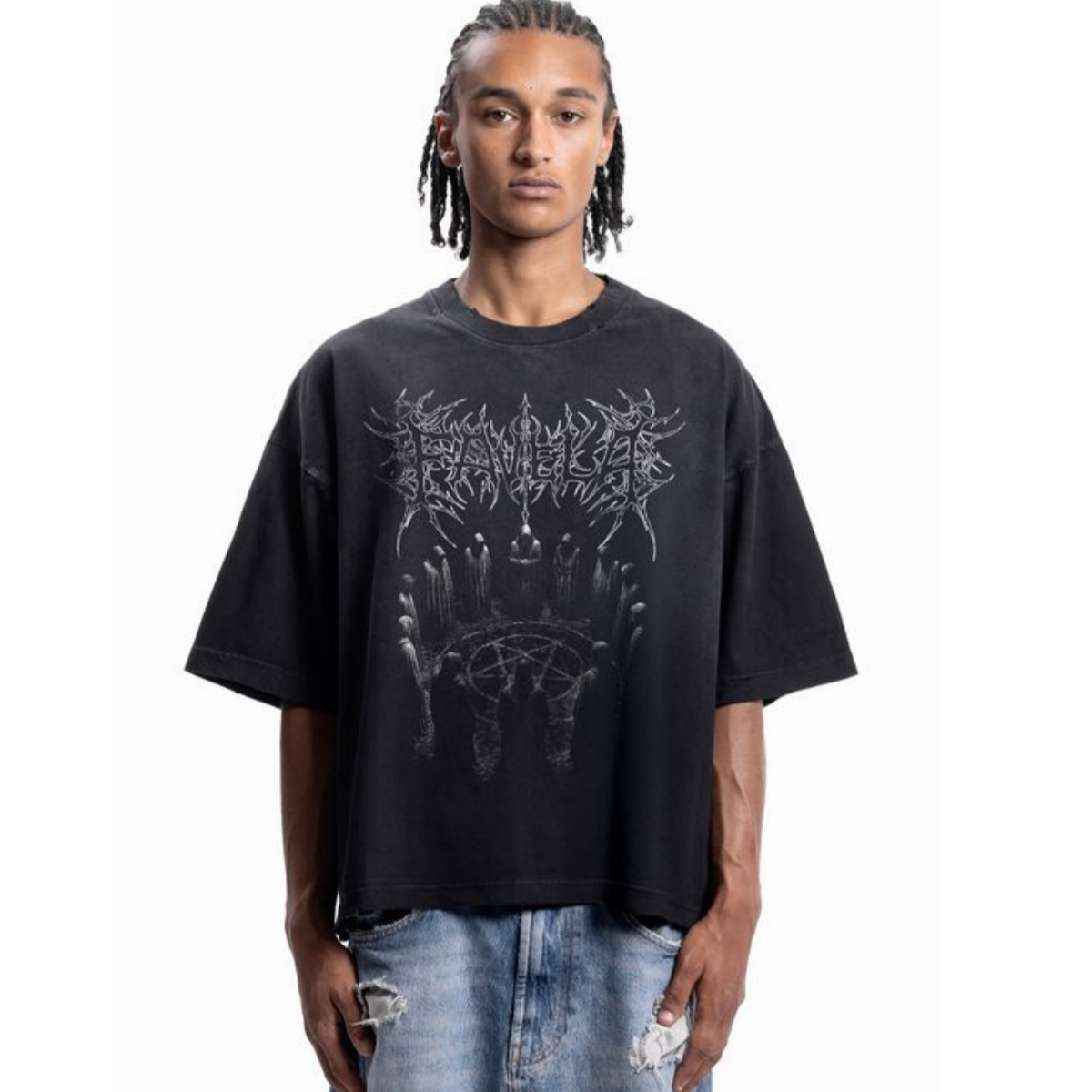 Sacred Heart Metal Font Street - đánh giá và giá Streetwear Brand Heart
